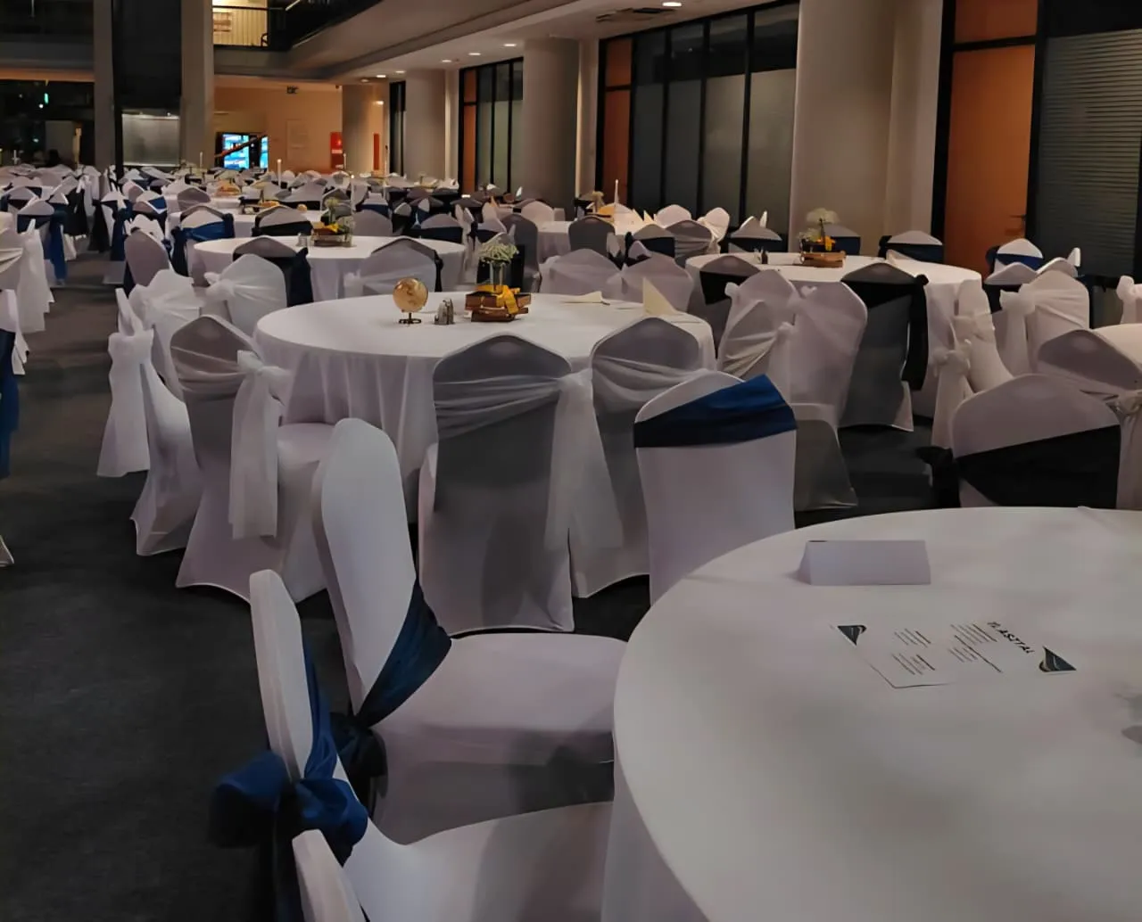 Image for hero-carousel-4